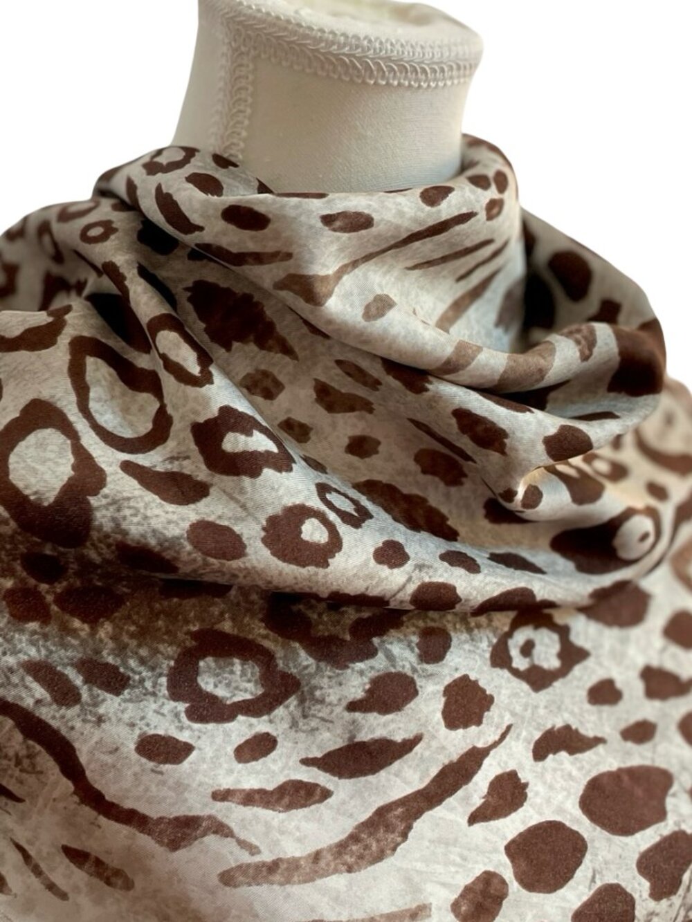 Fraas Leopard Print Silk Scarf 34x35 Animal Print Hand Rolled Edges - Picture 3 of 10